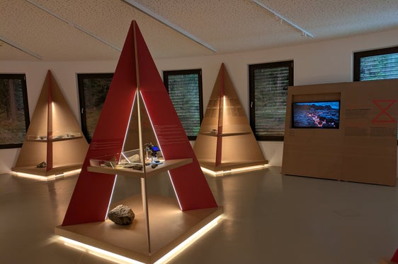 Die Sonderausstellung Countdown to mass extinction? ist im Naturparkhaus Schlern-Rosengarten in Seis zu sehen. (Foto: LPA/Klaus Puntaier)