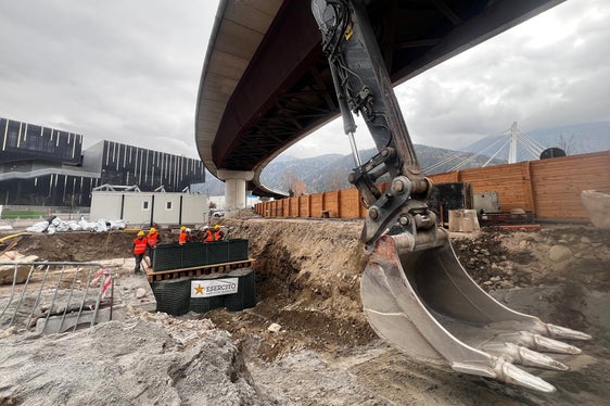Der im Gewerbegebiet Brixen Süd bei Bauarbeiten aufgefundene Blindgänger aus dem Zweiten Weltkrieg wird am 16. Februar entschärft. (Foto: Kampfmittelräumdienst des zweiten Regiments Sturmpioniere Trient)