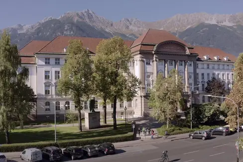 Il 1° dicembre 2023 entreranno in vigore le nuove tabelle di comparazione dello Scambio di Note Italia-Austria, all'interno delle quali sono stati inseriti ulteriori corsi di studio austriaci. (Foto: Uni Innsbruck)