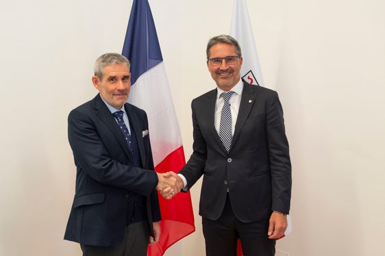 Revardeaux ha espresso al presidente Kompatscher il suo entusiasmo per la bellezza del capoluogo, parlandone come di un gioiello speciale (Foto: ASP/Fabio Brucculeri)