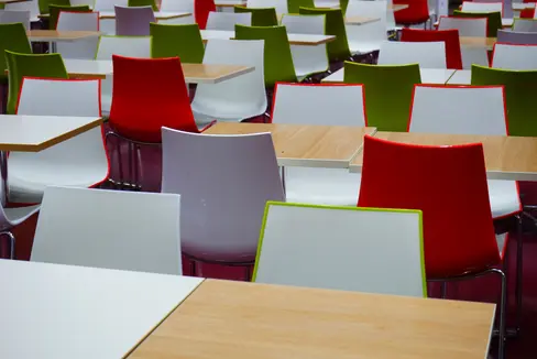 La Provincia promuove la diffusione delle mense scolastiche, anche attraverso il sostegno ai Comuni per i costi di investimento nelle infrastrutture. (Foto: Pixabay/La foto può essere utilizzata solo per la pubblicazione del presente comunicato stampa)