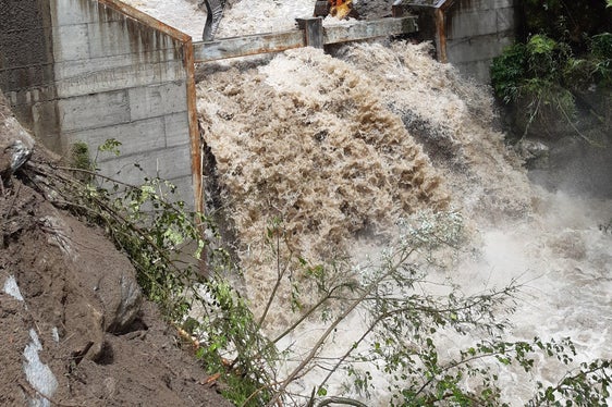 Bei dem Großereignis vom Juli 2021 (im Bild) wurde nur knapp verhindert, dass der Keilbach größere Schäden in Steinhaus anrichtet. (Archivbild LPA/Landesamt für Wildbach- und Lawinenverbauung Ost)