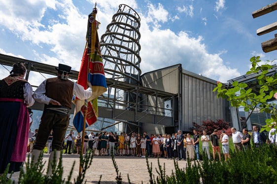 La cerimonia di premiazione si è svolta presso la Cantina Storica Rotari di Mezzocorona (Foto: Ufficio stampa Trentino/Nicola Eccher)