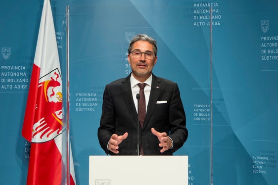 Il Presidente Kompatscher: Nei settori della salute con un alto grado di specializzazione, la cooperazione nel settore sanitario rappresenta un valore aggiunto. (Foto: ASP/Fabio Brucculeri)