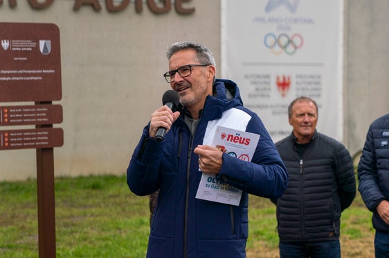 Il presidente della Provincia autonoma di Bolzano Arno Kompatscher: Per noi questo evento significa anche guardare al futuro, mantenendo fede al concetto di legacy: perché grazie ai Giochi, questo impianto sarà accessibile tutto l'anno, soprattutto alle nuove generazioni”. (Foto: USP/Daniel Von Johnston)