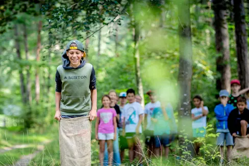 Angebote zur Freizeitgestaltung von Kindern und Jugendlichen sammelt das Landesamt für Jugendarbeit in der Landesabteilung Deutsche Kultur. Im Bild ein Beispiel des Jugenddienstes Dekanat Bruneck. (Foto: LPA/ugenddienst Dekanat Bruneck)