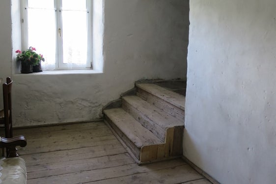 Die Unterschutzstellung wird von der Gemeinde und den privaten Besitzerinnen und Besitzern mitgetragen. (Foto: LPA/Landesdenkmalamt)