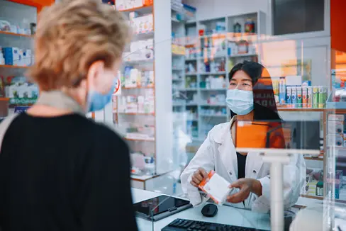 La Giunta ha fissato i requisiti organizzativi, tecnici e strutturali per la somministrazione dei vaccini nelle farmacie (Foto: Unsplash)