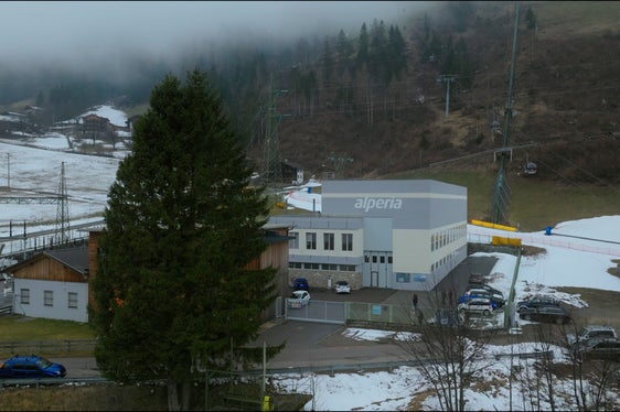 Umweltgelder in Höhe von insgesamt 1,9 Millionen Euro muss der Konzessionär Alperia Greenpower für das Kraftwerk St. Walburg/Kuppelwies von 2026 bis 2028 bereitstellen. (Foto: LPA/Alperia)