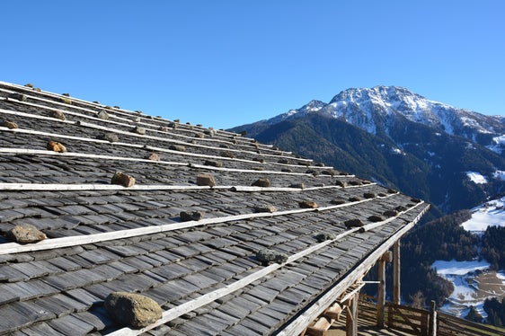 Weiteres Beispiel eines Schindeldachs (Foto: LPA/Marcella Morandini)