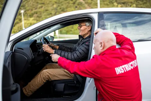 Insgesamt 570 Fahrsicherheitstrainings wurden 2024 im Safety Park in Pfatten absolviert. (Foto: LPA/Armin Huber)