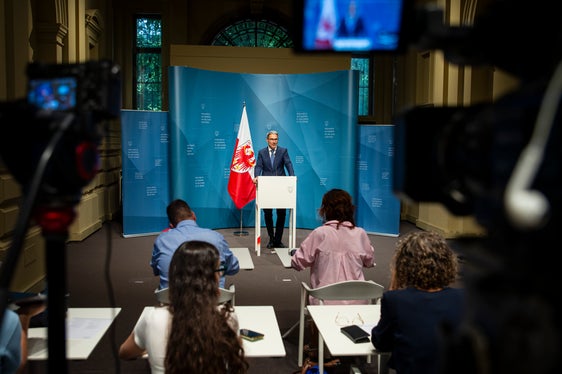 Il presidente Arno Kompatscher ha annunciato che la Giunta provinciale ha compiuto il prossimo passo verso l'ampliamento del NOI Techpark a Bolzano sud, approvando il piano planivolumetrico per l'edificio B6. (Foto: ASP/Fabio Brucculeri)