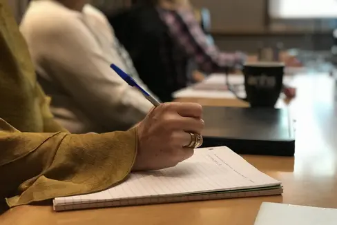 Zur Neuausrichtung der Abendoberschule und zum entsprechenden Bildungsangebot für das Schuljahr 2023/2024 findet am Freitag, 9. Juni eine Pressekonferenz statt. (Foto: pixabay)