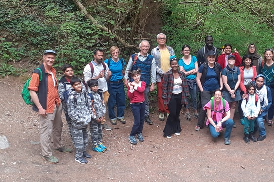 Einheimische und schon länger in Südtirol lebende Migrantinnen und Migranten aller Altersstufen sind Zielgruppe des Projektes Berge verbinden. (Foto: LPA/Koordinierungsstelle für Integration)