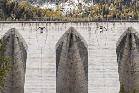 La Giunta provinciale ha approvato le misure di miglioramento ambientale per l’impianto idroelettrico di Lasa, inserite nel piano triennale 2023-2026. Le misure erano inserite nella proposta elaborata il 14 settembre dalla consulta dell’impianto. (Foto: Alperia)