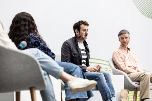 Giovanni Mori sul palco dei Sustainability Days assieme a Majda Brecelj, Daze Aghaji (di spalle) e David Hofmann (Foto: ASP/Luca Guadagnini)