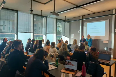 Al via, oggi (17 novembre), presso la Facoltà di Scienze della formazione di Bressanone il corso abilitante per 24 insegnanti di tedesco L2 alla scuola primaria (Foto: ASP/Direzione istruzione e formazione italiana)