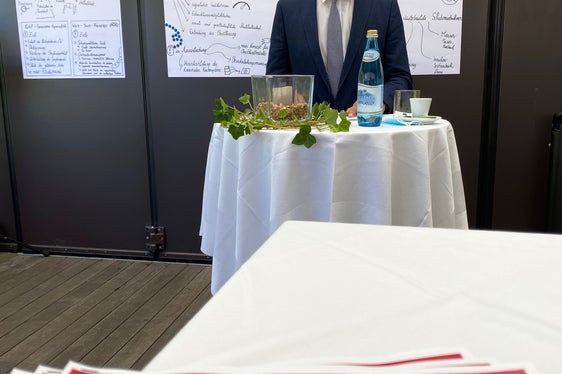 Schuler nel corso della conferenza stampa di oggi (Foto: ASP/Noemi Prinoth)