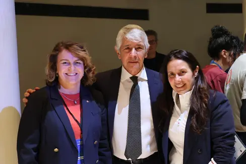 Landeshauptmannstellvertreterin Rosmarie Pamer hat am 6. März an einem Empfang von Sportminister Andrea Abodi und der Ministerin für Menschen mit Behinderungen, Alessandra Locatelli, in Verona teilgenommen. Der Empfang fand vor der Eröffnung der Paralympischen Spiele statt. (Foto: LPA/Katharina Fleischmann)