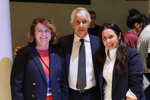Landeshauptmannstellvertreterin Rosmarie Pamer hat am 6. März an einem Empfang von Sportminister Andrea Abodi und der Ministerin für Menschen mit Behinderungen, Alessandra Locatelli, in Verona teilgenommen. Der Empfang fand vor der Eröffnung der Paralympischen Spiele statt. (Foto: LPA/Katharina Fleischmann)