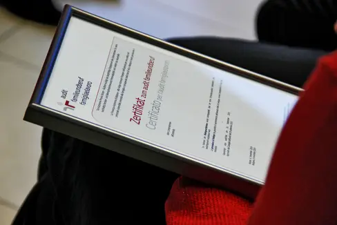 Audit famigliaelavoro è un certificato riconosciuto che premia la cultura aziendale favorevole alla famiglia (Foto: USP/Greta Stuefer)