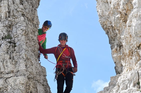 Un curriculum dettagliato delle proprie esperienze alpinistiche (roccia, ghiaccio e sci) è requisito importante per partecipare alla formazione professionale (Foto: Associazione guide alpine sciatori Alto Adige/Foreste)