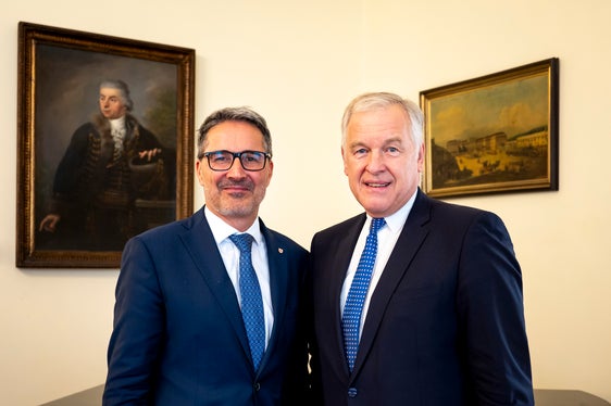 Il presidente Kompatscher ha colto l'occasione del primo incontro a Roma per informare l'ambasciatore Eichtinger sullo stato attuale della riforma dell'Autonomia (Foto: USP/Fabio Brucculeri)