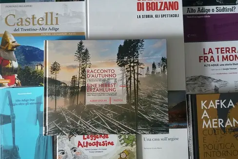 Per il 2026 l’Ufficio Educazione permanente, biblioteche e audiovisivi della Ripartizione Cultura italiana ha assegnato circa 200 mila euro a 27 progetti in lingua italiana dedicati a storia, narrativa, fumetto, cultura alpina, temi sociali e valorizzazione del territorio. (Foto: USP/Ufficio Educazione permanente, biblioteche e audiovisivi)