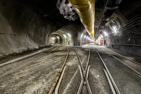 Con il completamento del BBT (nella foto i lavori a Mules) e delle tratte di accesso si apriranno, secondo l'assessore Alfreider, opportunità del tutto nuove per il trasporto di persone e merci (Foto: BBT SE)