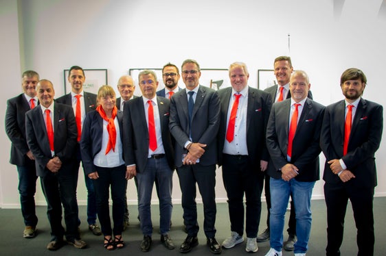 Il presidente della Provincia Arno Kompatscher con i vertici del Vss in occasione della visita dello scorso mese di agosto. (Foto: ASP/Guido Steinegger)