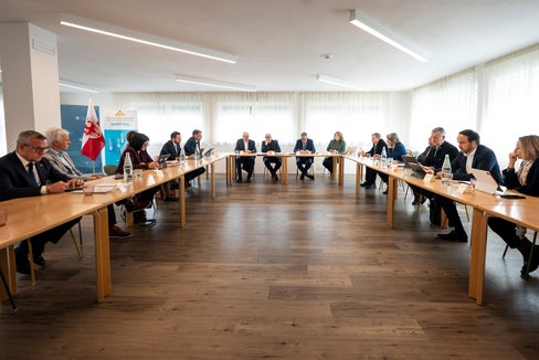 La prima seduta della Giunta provinciale nei comprensori si è svolta il 24 marzo a Vipiteno. Il prossimo incontro si terrà a Brunico il 31 marzo. (Foto: USP/Fabio Brucculeri)