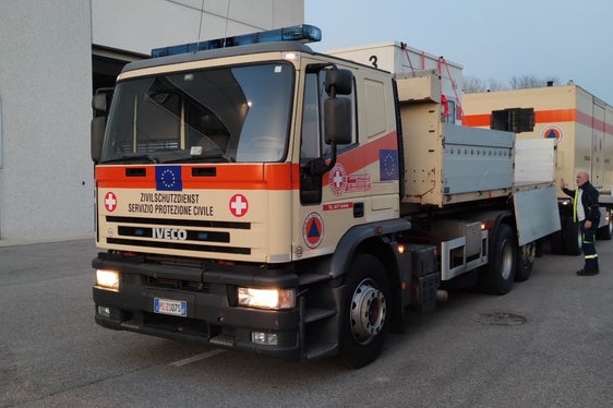 Il container con gli aiuti destinati alle zone colpite dal terremoto al confine tra Turchia e Siria. (Foto: ASP/Agenzia Protezione civile/sezione Croce Bianca)