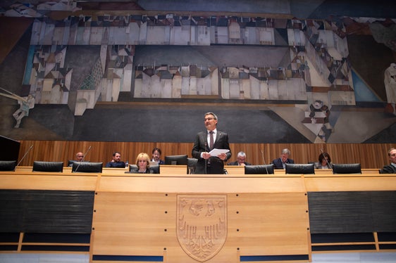 Il presidente Kompatscher nel corso del suo intervento odierno (Foto: ASP: F. Brucculeri)