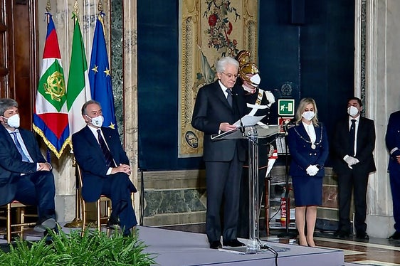 Il Presidente Sergio Mattarella mentre legge il discorso al Quirinale (Foto: diretta streaming www.quirinale.it)