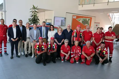 Im Safety Park präsentierten das Rote Kreuz Südtirol und der Safety Park am 18. August ihre Zusammenarbeit für mehr Sicherheit im Straßenverkehr. (Foto: LPA/Ingo Dejaco)