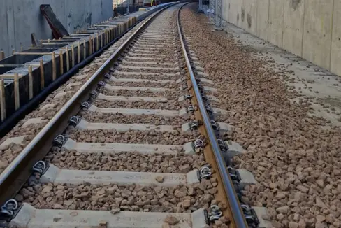 Am Dienstag, 27. Jänner 2026, wird die Pustertalbahn nach einer intensiven Phase von Modernisierungs- und außerordentlichen Instandhaltungsarbeiten wieder eröffnet. Die Arbeiten wurden von RFI in Zusammenarbeit mit dem Land und dem Ministerium für Infrastrukturen und Verkehr in Rom koordiniert. (Foto: LPA/Ressort für Infrastrukturen und Mobilität)