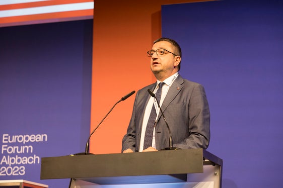 Il presidente dell'Euregio e presidente della Provincia di Trento Maurizio Fugatti: L'Euregio è un esempio di come si possano sviluppare e realizzare soluzioni innovative attraverso la cooperazione. (Foto: Land Tirol/Sedlak)