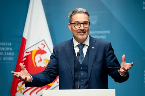 Il 21 gennaio, la Giunta provinciale ha approvato lo stanziamento di 12,5 milioni di euro per i lavori di ristrutturazione e ampliamento della Cësa di Ladins e del Museum Gherdëina, ha riferito il presidente Arno Kompatscher dopo la seduta di Giunta (Foto: USP/Fabio Brucculeri)