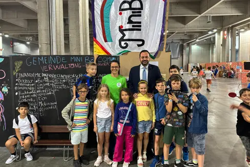 Il vicepresidente Galateo in visita a MiniBz (Foto: ASP/Dipartimento cultura italiana)