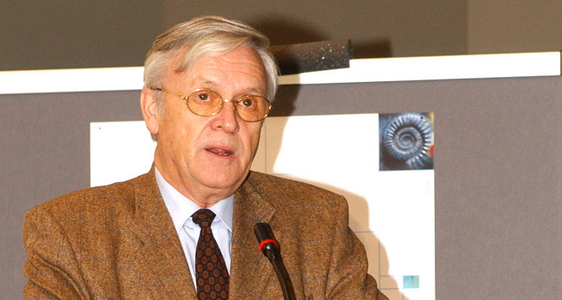 Bruno Hosp, dal 1989 al 2003 assessore provinciale alla cultura tedesca e ladina e alla tutela dei monumenti, è scomparso oggi all'età di 84 anni. (Foto: ASP)