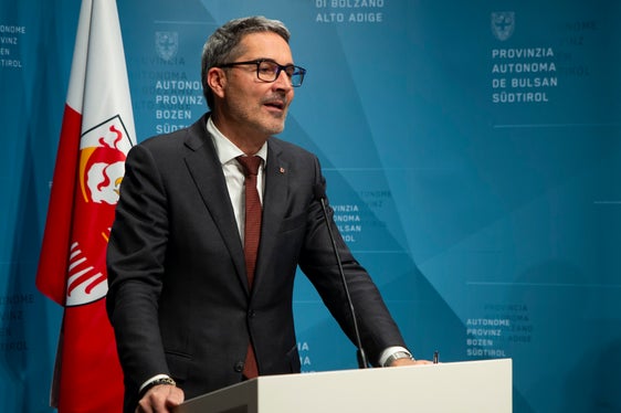 Il presidente della Provincia, Arno Kompatscher, nel corso della conferenza stampa odierna (Foto: ASP/F. Brucculeri)