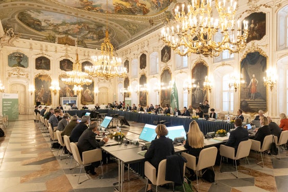 Die Regierungschefskonferenz im Riesensaal der Hofburg in Innsbruck (Foto: Land Tirol/Die Fotografen)