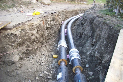 Für den Ausbau des Fernwärme- und Fernkältenetz stehen fünf Millionen Euro aus dem EU-Fonds für regionale Entwicklung zur Verfügung. (Foto: LPA/Abteilung Europa)