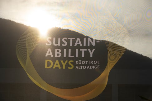 Am morgigen 8. September, dem dritten Tag der Sustainability Days in der Messe Bozen, wartet auf Interessierte wieder ein breit gefächtertes Programm aus internationalen Rednern und lokalen Akteuren. (Foto: LPA/Tiberio Sorvillo)