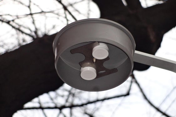 Un campionatore passivo installato dall'Agenzia ambiente (Foto: ASP/Agenzia ambiente)