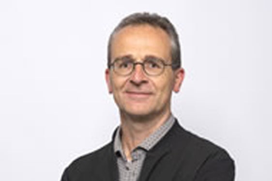 Novità per quanto concerne la Direzione servizi trasversali, che raccoglie al suo interno l'Ufficio Organizzazione, l'Economato, l'Istituto provinciale di Statistica (ASTAT) e l'Ufficio Sviluppo personale. La struttura organizzativa, per la prima volta, avrà una direzione, che verrà affidata a Peter Kinzner. (Foto: ASP)