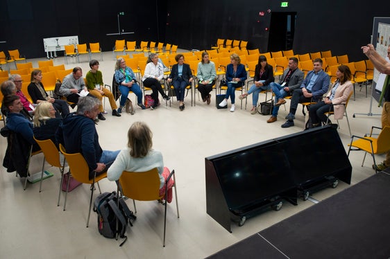 Ci sono proposte comuni? È questa la domanda alla quale i gruppi di lavoro dei due format di partecipazione hanno risposto sabato al NOI Techpark di Bolzano. (Foto: ASP/Fabio Brucculeri)