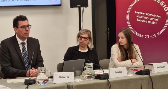 Der Koordinator Matthias Fink (l.) stellte das Programm Interreg Fit4Co vor. (Foto: Land Trentino)