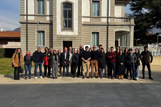 Das Kick-off-Treffen zum Projekt AlpineXR, das im Februar in Lecco stattfand. (Foto: EuracResearch)