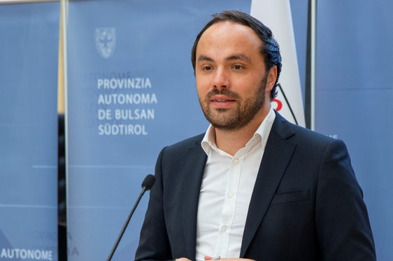 Siamo passati dall'amministrazione alla programmazione, ha sottolineato oggi l'assessore Achammer (Foto: ASP/Fabio Brucculeri)